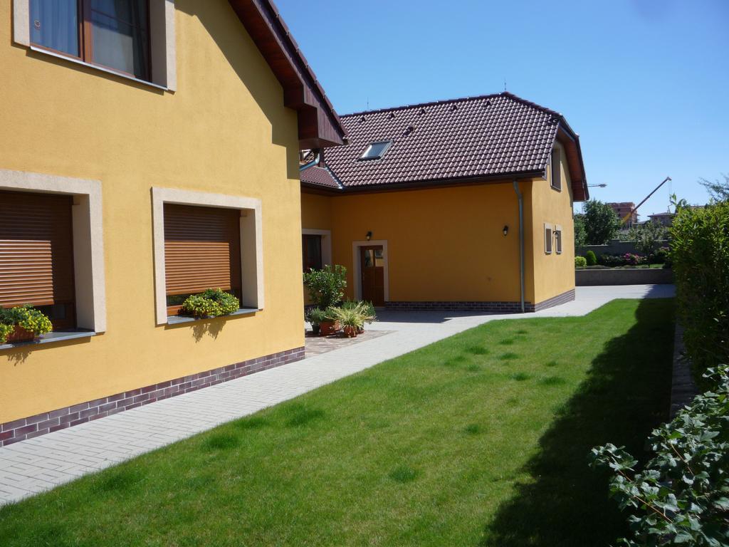 Apartmány Gráf Chýně Esterno foto